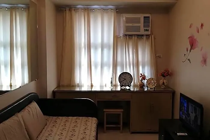 호텔 Sibarian Unit C1 10th Floor 3*